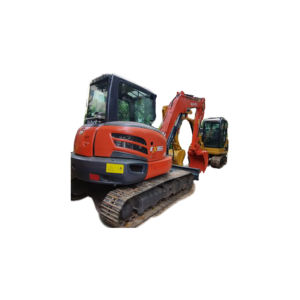 Acheter une mini pelle KX057-5 Kubota à vendre avec une conception de cabine avancée et un panneau de commande facile à utiliser - Product Image 5