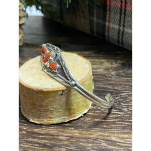 Navajo Handmade Coral & Sterling Silver Fashion Cuff Bracelet - Product Image 4