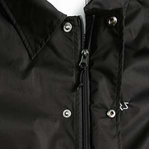 Veste Coach Réversible Liberaiders en Tissu Haute Qualité Imperméable avec Fermeture Éclair et Capuche, Style Streetwear pour l'Automne, Taille XS, Motif Unique - Product Image 4