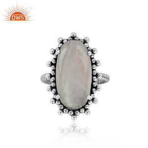 แหวนพลอยมูนสโตนสีรุ้งธรรมชาติแบบ925ออกแบบได้ตามต้องการเป็นของขวัญสำหรับผู้หญิงสำหรับผู้หญิง - Product Image 4