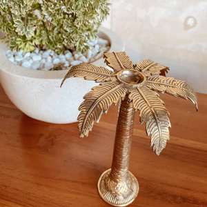ที่วางต้นอินทผลัมชุบทอง งานฝีมือตกแต่งบ้านคุณภาพสูง ทำจากอะลูมิเนียมและทองเหลือง - Product Image 1