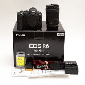 Cámara sin Espejo EOS R6 Mark II de Tendencia con Lente RF24-105mm F4 L USM, Sensor CMOS Híbrido de Fotograma Completo de 24.2 Megapíxeles - Product Image 1