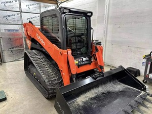 รถตักล้อยาง Kubota SVL75-2 (4 ตัน) ราคาถูก สภาพดีเยี่ยม กำลังขุดสูง ขับเคลื่อนด้วยตัวเองและสามารถลากจูงได้ - Product Image 5