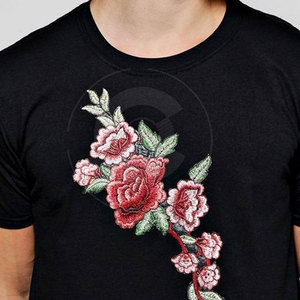 Camiseta de hombre con bordado de estilo elegante, corte relajado, algodón suave, moda casual urbana, camiseta de hombre con bordado en venta - Product Image 5
