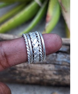 Ensemble de bagues empilables fait à la main en argent sterling 925 bagues personnalisables délicates pour femmes cadeau pour femme ou sa collection de bijoux - Product Image 3