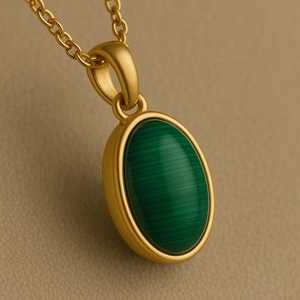 Pendentif minimaliste élégant en malachite naturelle en or 14 carats avec pierres précieuses plaqué rhodium Bijoux de déclaration indiens - Product Image 3