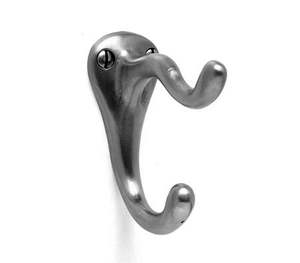 Gancho de pared de aluminio ornamental elegante con toque antiguo dorado diseñado para villas de lujo y casas de estilo tradicional - Product Image 5