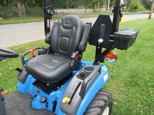 Tracteur LS MT125 4x4 à prix abordable - Product Image 2