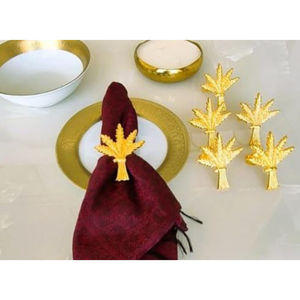 Fournisseurs en gros de rond de serviette de forme personnalisée fêtes d'anniversaire décoration de table pince à serviette en tissu - Product Image 2