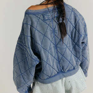 Sudadera Extra Grande para Mujer con Logotipo Frontal, Tejido Premium de Invierno, Estilo Urbano de Corte Holgado para una Comodidad Duradera - Product Image 5