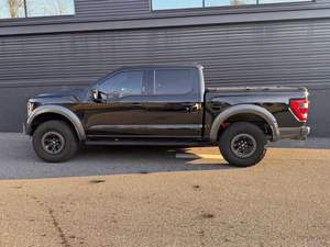 Nouveau pour F-150 Raptor 2023, toit en métal foncé manuel avec caméra arrière à vendre - Product Image 2