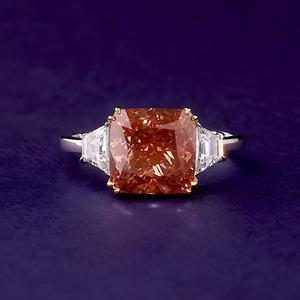 Bague en or rose vif de 4.93 carats coupe coussin fantaisie 18K diamant créé en laboratoire IGI certifié femme bague de fiançailles - Product Image 1