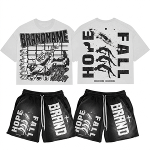 Conjunto de camiseta y pantalones cortos de algodón jersey extragrande para mujer, con estampado gráfico, serigrafía en blanco y negro, logotipo personalizado, 100% algodón. - Product Image 1