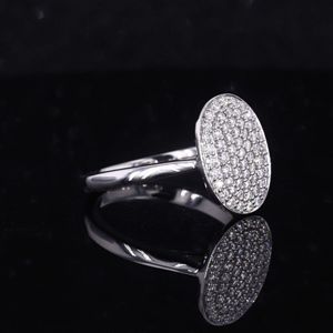 Anillo de Compromiso RITZIN para Mujer con Diamante de Laboratorio Redondo y Elegante en Oro Blanco de 14k con Banda de Oro - Product Image 3