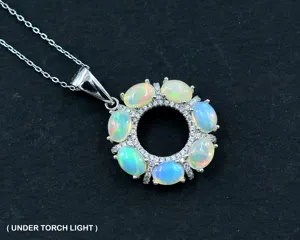 Top Demanding Opal 7x5 MM Oval Cab Gemstone Pendant Necklace 925 Solid Sterling Silver Chain Pendant Jewelry Necklace Supplier