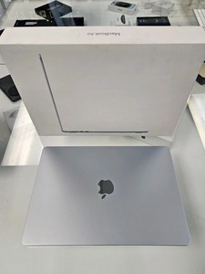 Mac Air 15 pouces 2025 100% original, ordinateur portable AI avec écran Liquid Retina M4, 16 Go de RAM, 512 Go de stockage SSD, 12MP Touch ID, acier inoxydable - Product Image 2