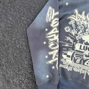 Fabricant de sweats à capuche courts vintage pull lourd sweat à capuche en détresse impression DTG personnalisé sweat à capuche pour hommes lavé à l'acide - Product Image 3