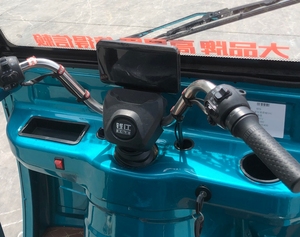 Triciclo motorizado de carga más vendido con cabina Moto T. V. S Triciclo Tuk Adulto Scooter eléctrico de 3 ruedas para adultos - Product Image 4