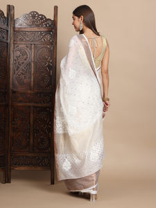 Sari de Seda Maheshwari Blanco Hecho a Mano con Bordado Chikankari Mukaish, Ropa Tradicional India y Pakistaní para Fiestas, Secado Rápido - Product Image 5