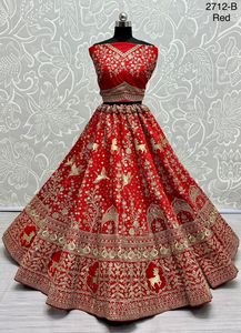 Seda pesada de nuevo diseñador con bordado Dori y trabajo de diamantes y costura con CanCan Party wear Lehenga choli - Product Image 6
