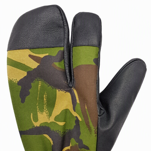 Mitaines imperméables camouflage pour froid extrême avec gâchettes - Product Image 5