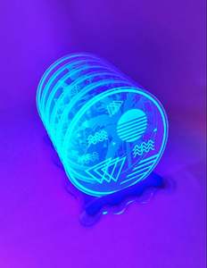 Dessous de verre en acrylique de conception simple forme personnalisée idéale pour la maison et la cuisine Sous-verres élégants pour thé et boissons Accessoires d'ustensiles de cuisine - Product Image 5