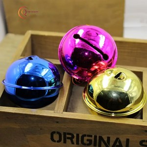 Campanas de Metal Vintage de lujo para decoración de adornos navideños, las mejores campanas colgantes de pared multicolores para decoración del hogar y Hotel - Product Image 3