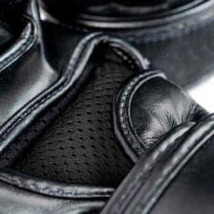 Gants de boxe en cuir professionnels durables avec support de poignet à lacets, évacuation de l'humidité, design personnalisable pour des coups puissants - Product Image 2