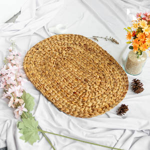 High Quality <b>Oval</b> Natural Water Hyacinth Placemat Made From Vietnam - Product Image 1