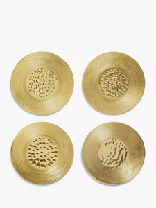 Posavasos de metal personalizado hecho a mano de forma redonda posavasos con acabado dorado para Decoración de mesa de hogar y boda a precio mayorista - Product Image 3