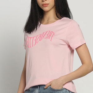 Camiseta de Manga Corta Rosa para Mujer, Cuello Redondo, Logotipo Estampado, Ropa Casual, Algodón/Poliéster, Transpirable, Ecológica, Estilo Urbano - Product Image 5