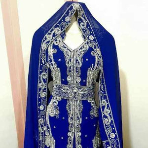 Magnifique Caftan Marocain Coloré, Caftan Traditionnel Musulman, Perles en Pierre, Travail Artisanal, Nouveau Design 2022 - Product Image 1