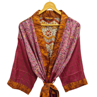 Robe indienne Floral soie Sari Kimono Vintage Sari Robe douce plage Robe de soirée indien fait à la main Kimono en soie
