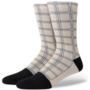 2025 Trending New Casual <b>Thermal</b> Polyester Blank Printing Sublimation Socks Self Heating Custom Blank Logo Socks - Product Image 2