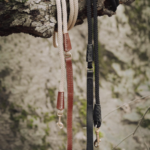 Laisse de chien de luxe de qualité supérieure en cuir noir écologique colliers de luxe personnalisés rechargeables durables grandes lumières élégantes géantes - Product Image 3