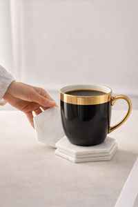 Juego de Cuatro Posavasos de Mármol Hechos a Mano, Decoración Minimalista Moderna de Lujo para el Hogar, Regalo Perfecto para Ella y Él - Product Image 5