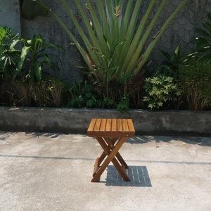 Mesa de centro redonda de madera maciza moderna con opciones personalizables para la organización del baño y la sala de estar - Product Image 4