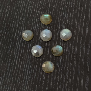 Labradorita Natural de 3mm, cabujón redondo de 2,4mm, 4,3 Cts gruesa de piedra preciosa, lote de Iroc, piedras preciosas sueltas de alta calidad, 25 uds. - Product Image 3