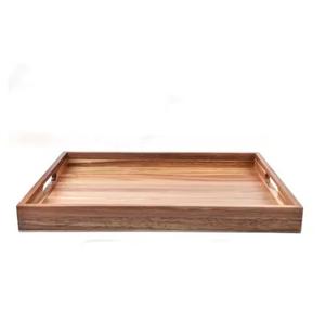 Elegante bandeja de servicio de madera ideal para el hogar, cafés o regalos, bandejas de madera duraderas y exigentes con mango de metal - Product Image 6
