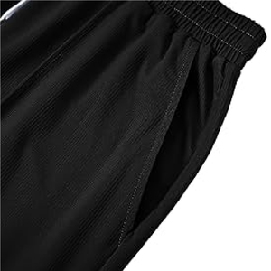 Conjunto de camiseta negra de alto rendimiento para hombre con pantalones cortos a juego, tamaño y diseño personalizados, precio al por mayor - Product Image 4