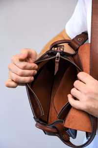 Top Layer Cowhide Women's Vintage Style Single Shoulder <b>Messenger</b> <b>Bag</b> New Fashion Versatile Genuine Leather LMB-0025 - Product Image 2