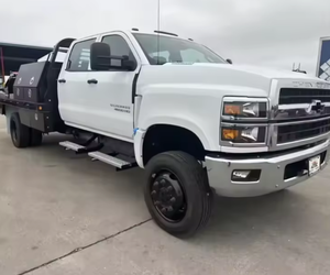 VERSATIL EN VENTA Camión de plataforma For-4500HD usado 2024 - Automático LHD/RHD Envío a todo el mundo - Product Image 4