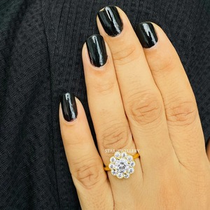 Bague de fiançailles Halo Vintage en or massif 14K 1 Ct CVD Diamond Solitaire, 1 Ct Round Cut Lab Grown Diamond Solitaire Diamond Ring - Product Image 1