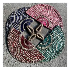 Mini éventail en feuille de palmier et bambou, fait main au Vietnam, couleur naturelle, éventail tissé, souvenir de mariage, souvenir de fête, décoration écologique, article cadeau - Product Image 3