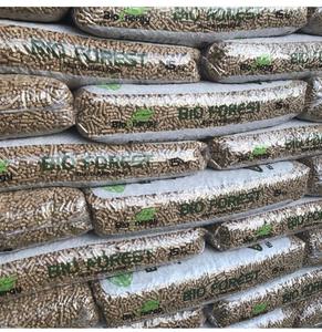 Granulés de bois, briquettes de bois, granulés de bois naturel en sac pour chauffage de poêles, chaudières industrielles, haute densité 600-800 kg/m³ - Product Image 5