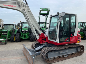 Mini-excavatrice sur chenilles Takeuchi TB290-2, cabine blanche et rouge, chenilles, moteur diesel 24 CV, godet de 0,12 m, TB230 TB135 - Product Image 3