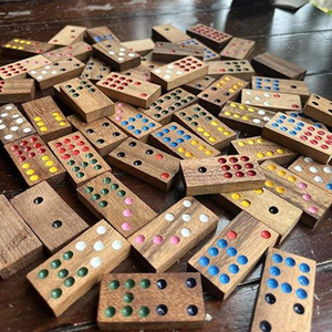 Jeux de dominos en bois 56 tuiles Domino mexicain Jeu de société classique Décoration de table basse Temps de loisirs Adolescents Adultes Amusement Intérieur Extérieur - Product Image 5