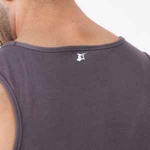 Camiseta sin mangas personalizada de alta calidad para hombre, nuevo estilo, ropa deportiva de punto transpirable de Color sólido con estampado decorativo y capucha - Product Image 6