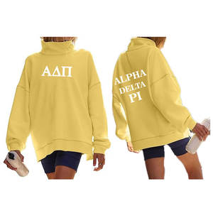 Sudadera de cuello redondo personalizada para mujer de la Universidad de Moda de viaje de otoño con insignia y letras griegas con lentejuelas-forro polar ecológico - Product Image 1