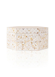 Caja de Joyería Decorativa Hexagonal Hecha a Mano, Ecológica, con Tapa de Nácar, Color Blanco Natural, Venta al Por Mayor en Vietnam - Product Image 2